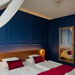 Zenit Wellness Balaton Отель 4*