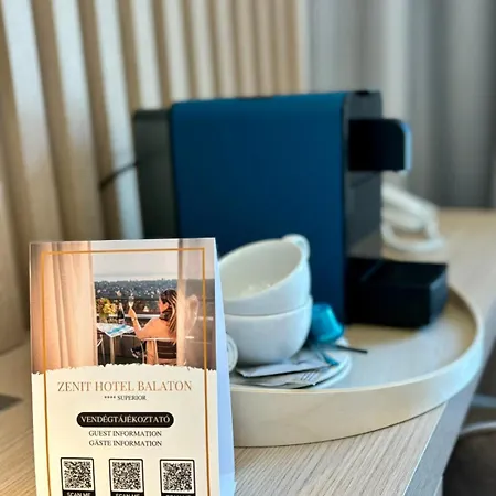 제닛 웰니스 발라톤 4*