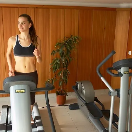 제닛 웰니스 발라톤 4* 본보야크바세기