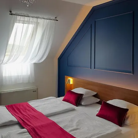 Hotel Zenit Wellness Balaton 4*