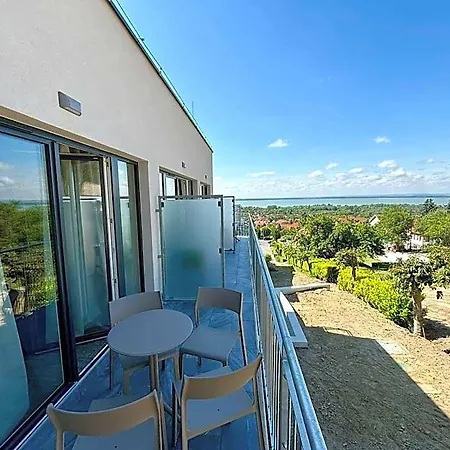Hotel Zenit Wellness Balaton Vonyarcvashegy