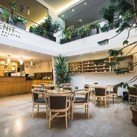 호텔 제닛 웰니스 발라톤