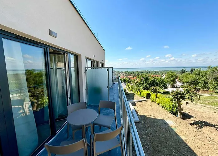 Zenit Wellness Balaton Hotel