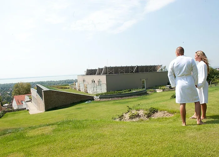 Zenit Wellness Balaton Vonyarcvashegy